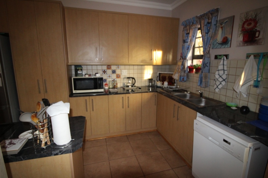 3 Bedroom Property for Sale in Langenhovenpark Free State
